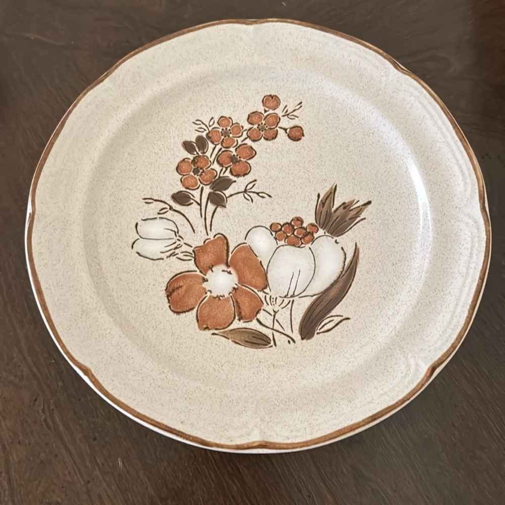 Autumn Fair Baroque Hearthside Stoneware